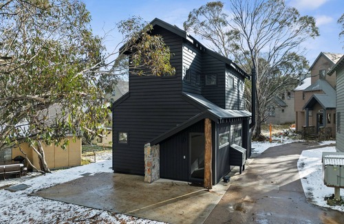 Dinner Plain Ski Chalet | Alpine Vision Chalet