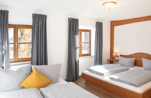 Kappel Hostel | Alps Hostel