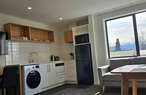 Twizel Hotel | Alps Motel Apartment Twizel