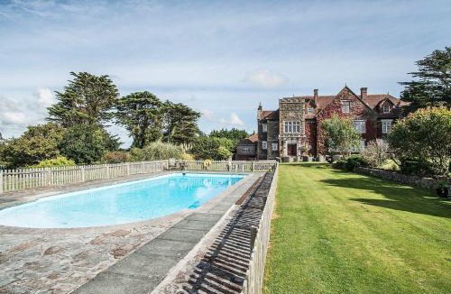 Newton Ferrers House | Alston Hall