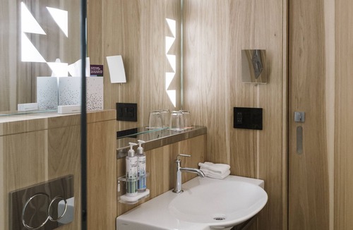 Saskatoon Downtown Hotel | Alt Hotel Saskatoon