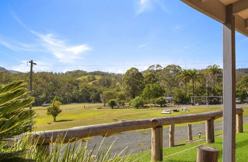 Bundook House | Altamira Chestnut, TOP NOTCH