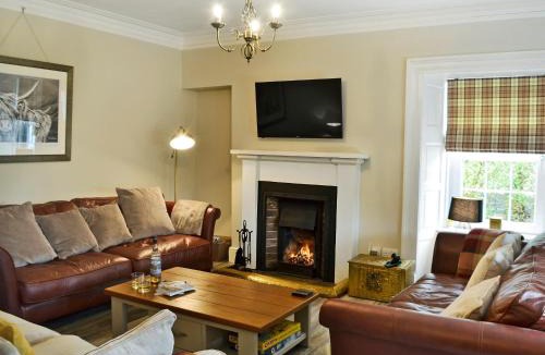 Brodick House | Altbeg