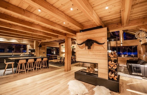 Le Serre Barbin Ski Chalet | Altitude