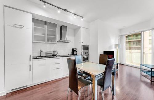 Downtown Toronto Apartment | Altitude Residences