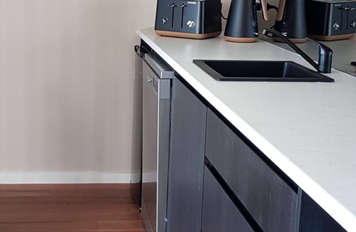 Boorolite Bed & Breakfast | Altitude221