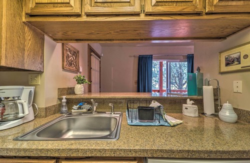 Alto Apartment | Alto Adventure Base w/Deck: Hike, Bike & Ski!