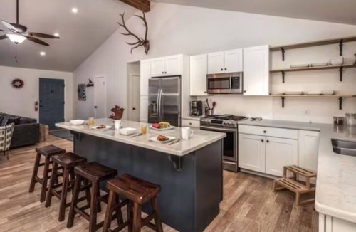 Alto House | Alto Gem - Mtn View Rendezvous - Hot Tub - Great Views