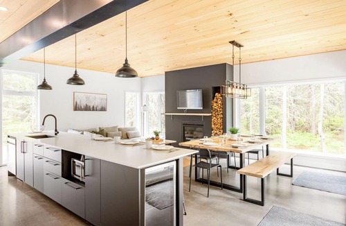 Saint-Alexis-des-Monts Ski Chalet | ALTO - Luxurious boreal chalet