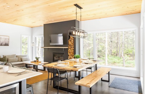 Saint-Alexis-des-Monts Ski Chalet | ALTO - Luxurious boreal chalet