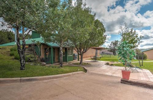 Alto House | Alto Mtn Retreat on 8 Acres w/Indoor Hot Tub