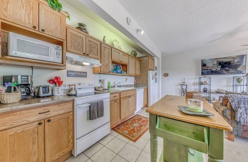 Alto House | Alto Townhome w/Deck Near Ski Apache!