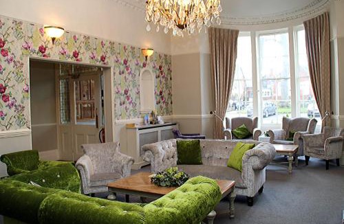 Alton Hotel | Alton House Hotel
