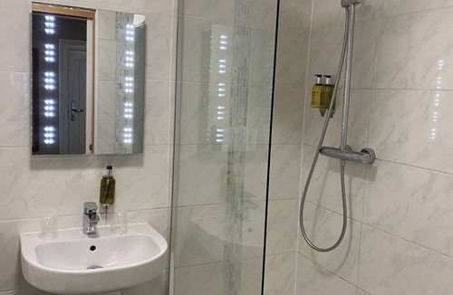 Alton Hotel | Alton House Hotel