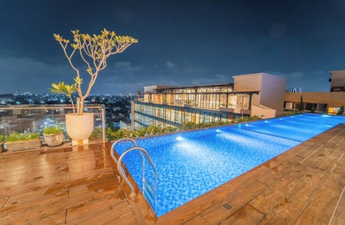 Depok Apartment | Altuz Apartment Seturan – Private City Studio with Sky Pool Access