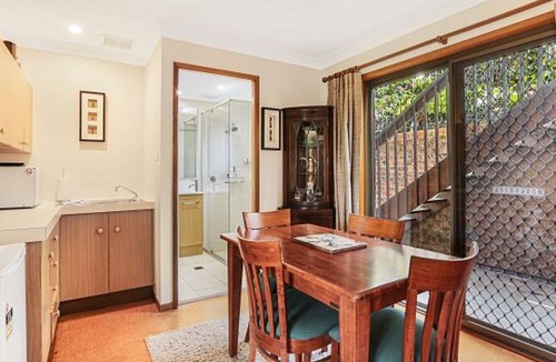 Vincentia House | Alva Lee by Experience Jervis Bay