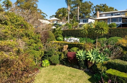 Vincentia House | Alva Lee by Experience Jervis Bay