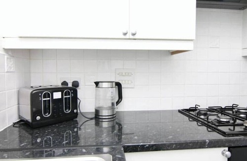 Coventry Apartment | Alverley House by Patternbricks