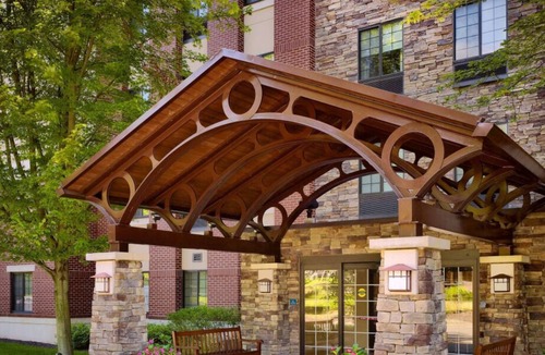 Parsippany House | Always a Great Idea To Unwind! 2 Comfortable Units, Pets Allowed, Free Parking