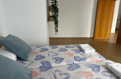 Alzira Apartment | ALZIRA BONITA AMPLIO APARTAMENTO 25 CON HABiTACION Y VISTAS AL RIO JUCAR