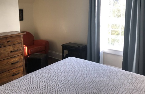 Amador City House | Amador-able City home steps from charming Main St