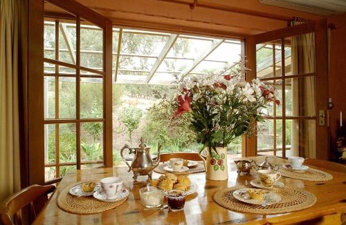 Kuitpo Bed & Breakfast | Amanda's Cottage 1899