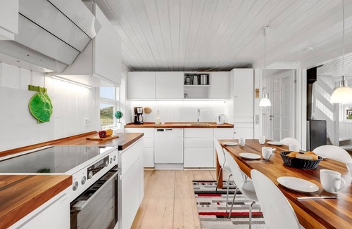 Vrist Strand House | "Amandus" - 100m from the sea by Interhome