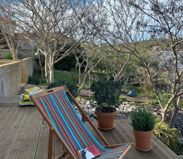 Veli Rat Bed & Breakfast | Amarcord Skola
