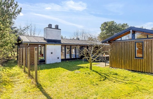 Rødhus House | "Amarie" - 1km from the sea by Interhome