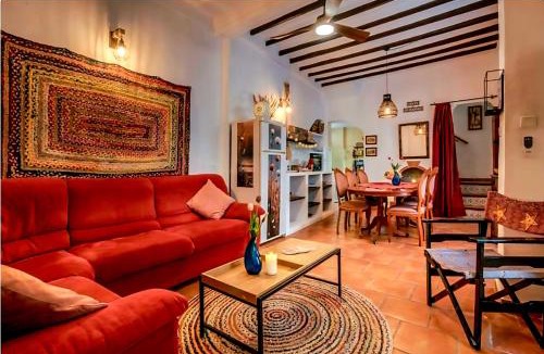 Callosa d' En Sarria House | Amarilla