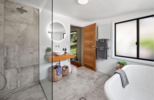 Coneac Other | Amaroo Escape