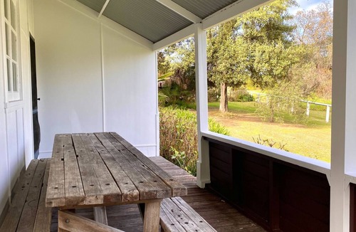 Mossy Point Cottage | 'Amaroo' on Candlagan