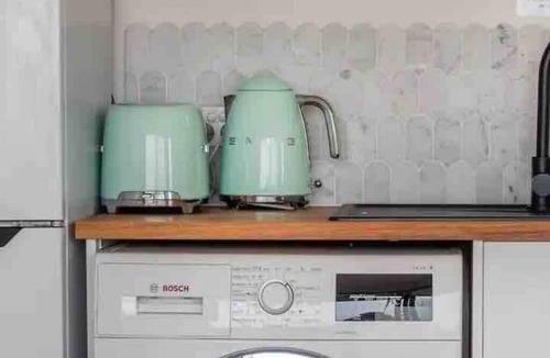 Timboon Apartment | Amaroo Summary: Nestl