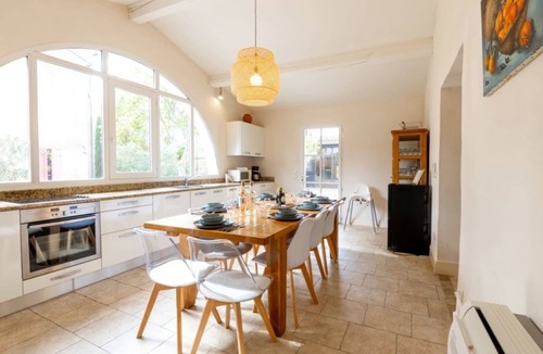 Trebes Apartment | Amazing 17th century House refurbished
