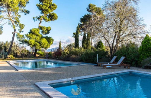 Trebes Apartment | Amazing 17th century House refurbished