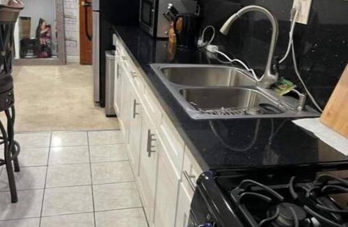 Del Rey Apartment | Amazing 1bd apartment with big office