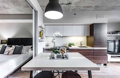 Beaconsfield Village Apartment | Amazing 1BD Suite - Heart of Toronto