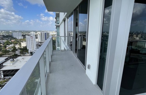 Allapattah Apartment | Amazing 2 Bed Room 2 bath Miami High rise with water views