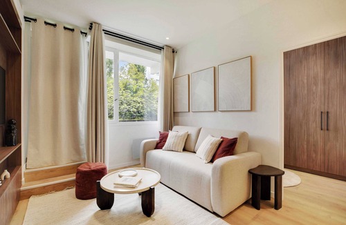 Quartier de la Chapelle Apartment | Amazing 2-bedroom apartment with AC in lively Paris