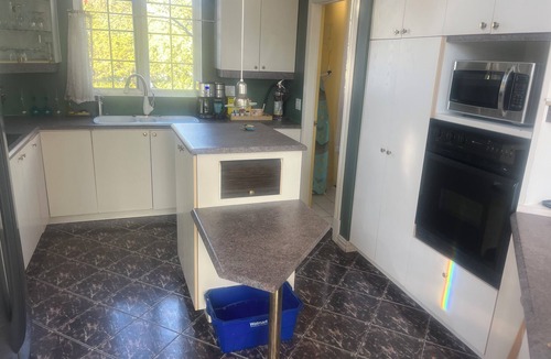 Quartier 4-3 House | Amazing 2-bedroom bungalow with a SPA in charming Québec