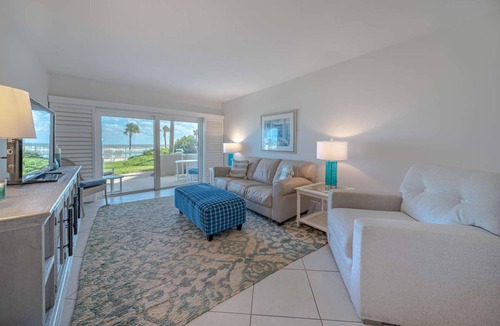 Ormond-by-the-Sea Condo | Amazing 2-bedroom beachfront condo on Ormond Beach steps from pool and beach.