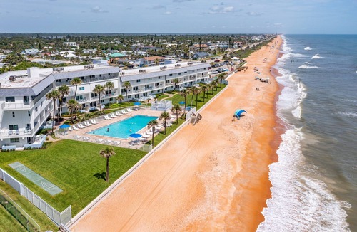 Ormond-by-the-Sea Condo | Amazing 2-bedroom beachfront condo on Ormond Beach steps from pool and beach.