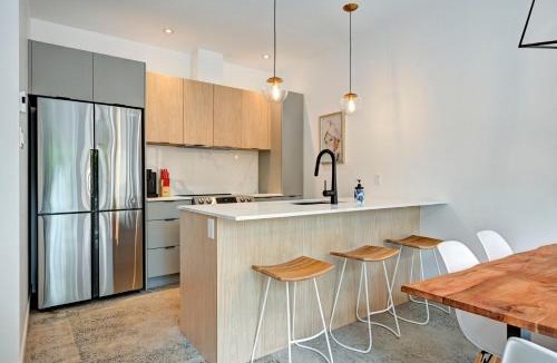 Pointe-Saint-Charles Apartment | Amazing 2BR condo with private terrace presented by TripMontreal II
