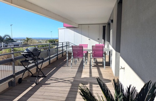 Palavas-les-Flots Apartment | Amazing 2BR Terrace Pool Beach
