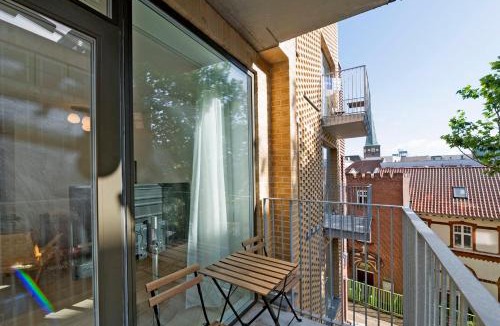 Midtbyen Apartment | Amazing 2BR w Balcony in the Heart of Aarhus City
