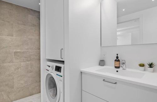 Midtbyen Apartment | Amazing 2BR w Balcony in the Heart of Aarhus City