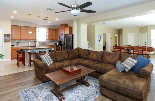 Southside House | Amazing 3 Bedroom Home By Lackland AFB