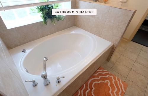 Clodine House | Amazing 6 Bedrooms, 4 Baths, Richmond, Houston, Katy, Sugarland Area.