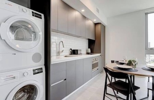 Downtown Miami Apartment | Amazing 6 ppl apt. right downtown