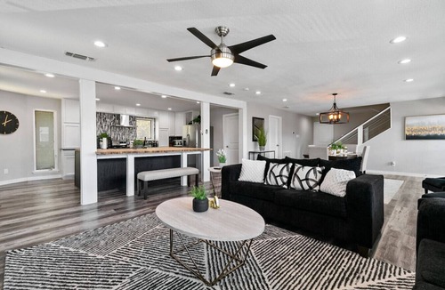 Grand Prairie House | Amazing and Comfortable Home in Grand Prairie!